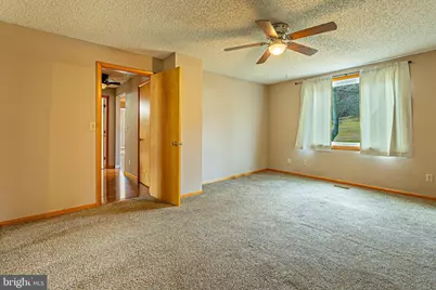 13604 Bedford Road NE, Cumberland, MD 21502 - Photo 15