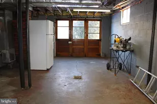 12024 Iris Ave, Cumberland, MD 21502 - Photo 35