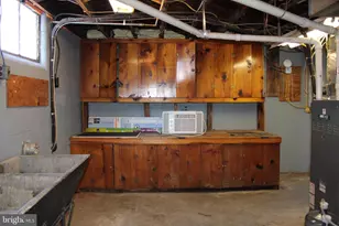 12024 Iris Ave, Cumberland, MD 21502 - Photo 39