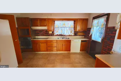 137 Humbird Street, Cumberland, MD 21502 - Photo 9