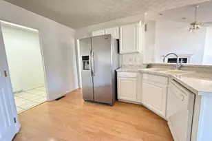 19322 Old Dans Rock Rd, Midland, MD 21542 - Photo 11