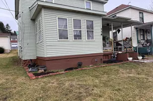 114 Green St, Westernport, MD 21562 - Photo 1