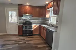 24 Blackiston Ave, Cumberland, MD 21502 - Photo 7