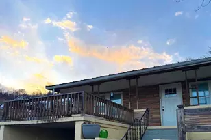 207 Spruce St, Westernport, MD 21562 - Photo 1