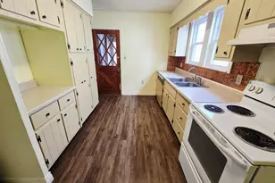 1106 Holland St, Cumberland, MD 21502 - Photo 9