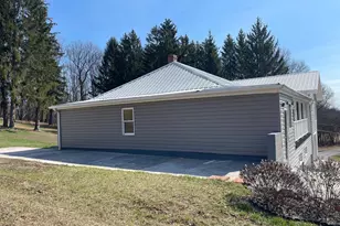 13002 Moores Hollow Rd SE, Cumberland, MD 21502 - Photo 3