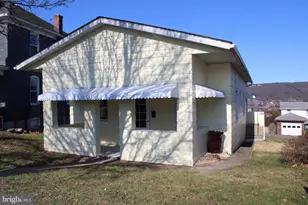 705 Hill Top Dr, Cumberland, MD 21502 - Photo 3