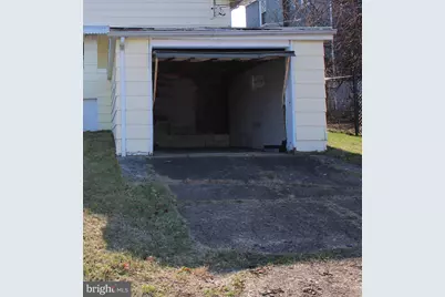 705 Hill Top Drive, Cumberland, MD 21502 - Photo 9