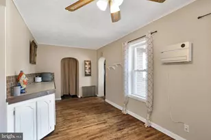 11305 Old Mt Pleasant Rd NE, Cumberland, MD 21502 - Photo 17