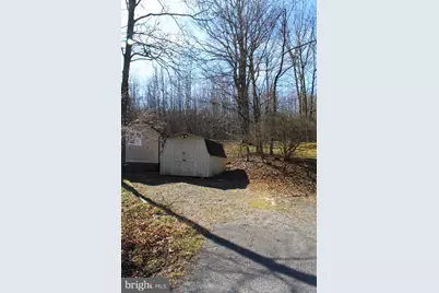 15904 Woodsview Dr, Frostburg, MD 21532 - Photo 7