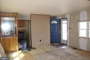 15904 Woodsview Dr, Frostburg, MD 21532 - Photo 11