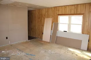 15904 Woodsview Dr, Frostburg, MD 21532 - Photo 9