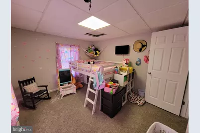 11904 Iris Avenue, Cumberland, MD 21502 - Photo 3