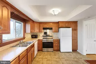 701 White Ave, Cumberland, MD 21502 - Photo 11