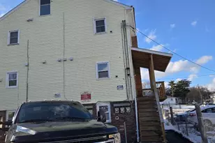 8 Hill St, Frostburg, MD 21532 - Photo 13