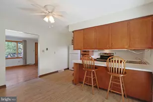 12043 Iris Ave, Cumberland, MD 21502 - Photo 11