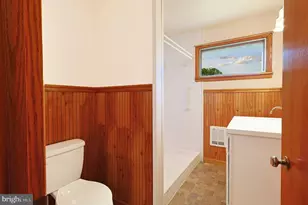 12043 Iris Ave, Cumberland, MD 21502 - Photo 19