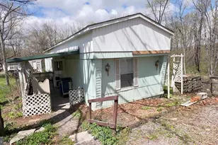 15909 Woodsview Dr, Frostburg, MD 21532 - Photo 3