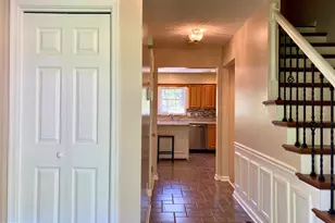 10907 Thornwood Dr NW, Lavale, MD 21502 - Photo 5