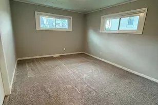 719 E Oldtown Rd, Cumberland, MD 21502 - Photo 11