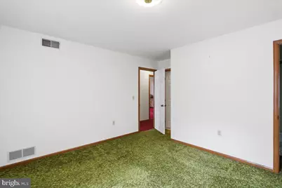 1048 Bishop Walsh Road, Cumberland, MD 21502 - Photo 19