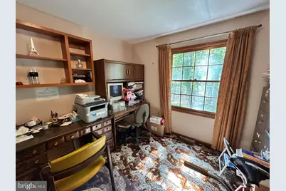 1048 Bishop Walsh Road, Cumberland, MD 21502 - Photo 17