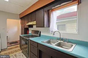 716 Yale St, Cumberland, MD 21502 - Photo 11