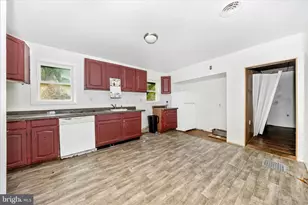 439 Waverly Terrace, Cumberland, MD 21502 - Photo 5