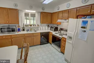 14115 Louise Dr SW, Cumberland, MD 21502 - Photo 17