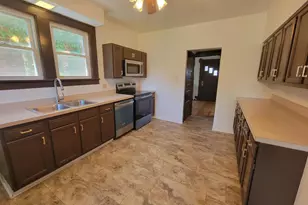 632 Hill Top Dr, Cumberland, MD 21502 - Photo 17