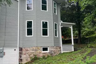 1034 Shades Ln, Cumberland, MD 21502 - Photo 9