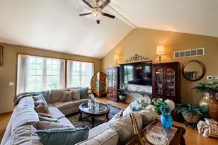 10002 Carrington Ct, Cumberland, MD 21502 - Photo 9
