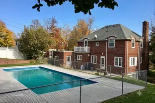 833 Buckingham Rd, Cumberland, MD 21502 - Photo 3