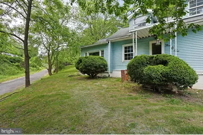 302 Wills Creek Avenue, Cumberland, MD 21502 - Photo 9