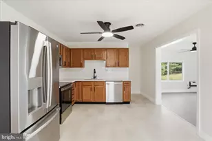 15411 Shamrock Rd SW, Cresaptown, MD 21502 - Photo 13