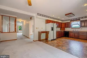 608 Wellington Ln, Cumberland, MD 21502 - Photo 3