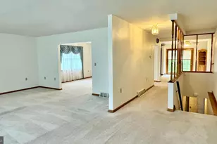 608 Wellington Ln, Cumberland, MD 21502 - Photo 25