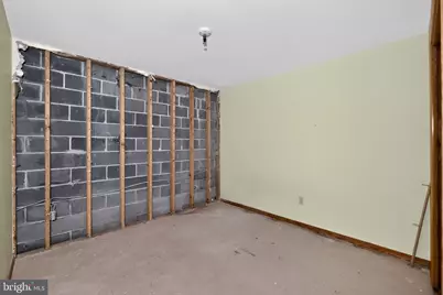 13100 Bedford Road NE, Cumberland, MD 21502 - Photo 5