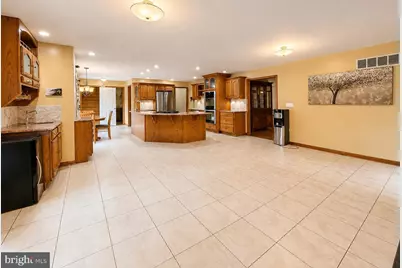 1022 Cherrywood Avenue, Cumberland, MD 21502 - Photo 13