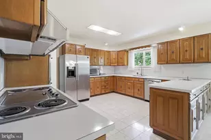 935 Dingle Park Dr, Cumberland, MD 21502 - Photo 15