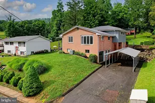 304 Baughman St, Westernport, MD 21562 - Photo 1