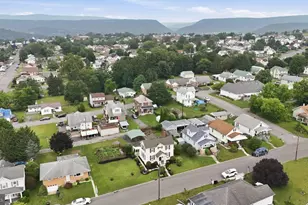 45 New Hampshire Ave, Cumberland, MD 21502 - Photo 33