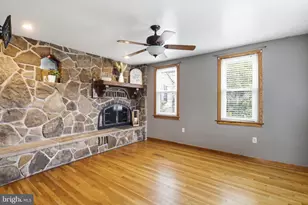 45 New Hampshire Ave, Cumberland, MD 21502 - Photo 7
