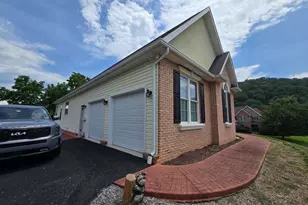 10501 Pearl View Pl, Lavale, MD 21502 - Photo 3