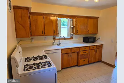 12405 Bedford Road NE, Cumberland, MD 21502 - Photo 17