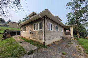 885 Braddock Rd, Cumberland, MD 21502 - Photo 1