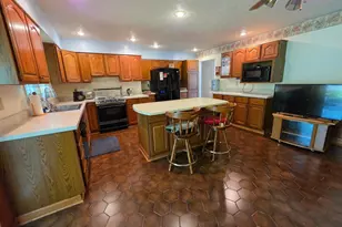 13806 Briarwood Dr SW, Cumberland, MD 21502 - Photo 9