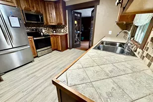 21 Centennial St, Frostburg, MD 21532 - Photo 13