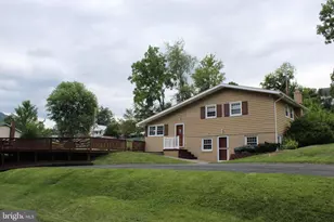 11909 Mulberry Ave, Cumberland, MD 21502 - Photo 1