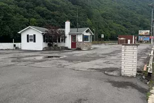 828 N Mechanic St, Cumberland, MD 21502 - Photo 1